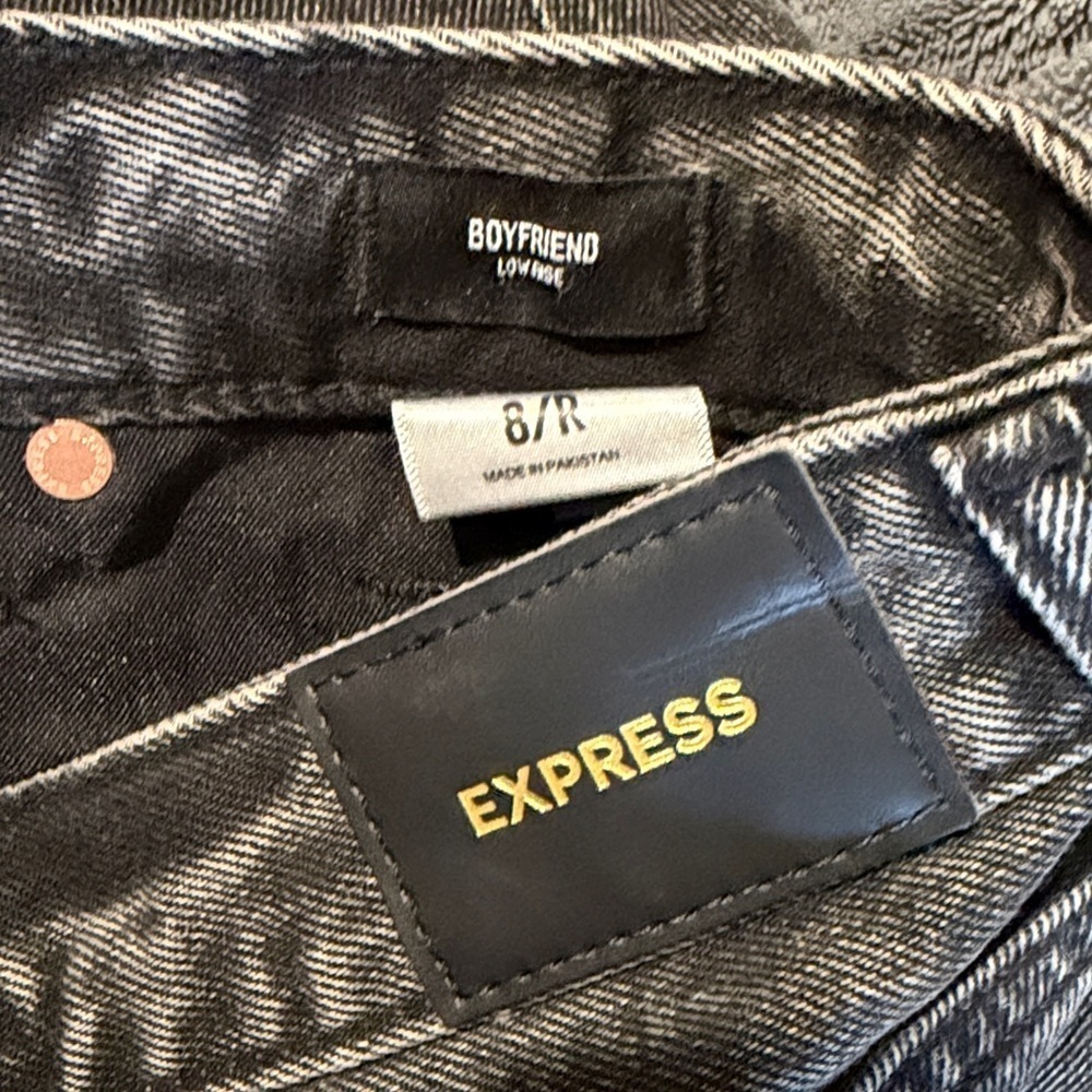 [Express] NWT Low Rise Black Ripped
Boyfriend Jeans - Picture 9 of 10